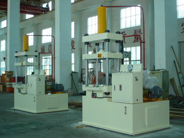 Potere idraulico automatico della macchina 315T Stronge della stampa di stampaggio profondo dei semi