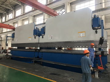 Freno automatico CNC Tandem Press 3000 tonnellate Lunghezza del tavolo 12000mm Piegatura 20mm