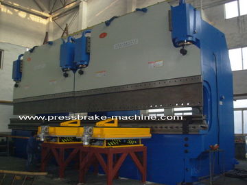 comprare Bordo di piegamento 1000 della guardavia di CNC Ton Tandem Press Brake Tool di Front Feeding 2.5M online manufacture