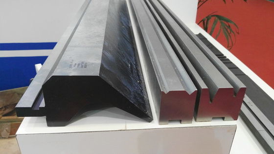 comprare Il freno europeo personalizzabile della stampa di stile che foggia la perforazione della sezione 42CrMo/muore muffe online manufacture