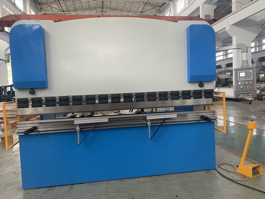 comprare 5.5KW a 55kW Potenza motore Acciaio inossidabile CNC Freno idraulico con 10-600mm Backgauge Range per la lavorazione di lamiere metalliche online manufacture