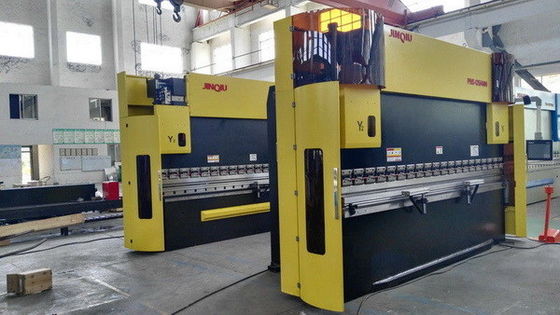 comprare Lavorazioni con utensili 380V/50HZ del freno 120T Amada della pressa idraulica di CNC dell'acciaio del sistema di Delem online manufacture