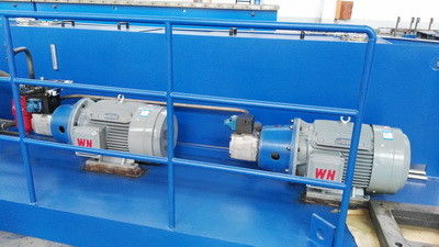 comprare Tandem Press Brake with Throat Depth 200mm to 1600mm Max Speed 70 M/min to 180 M/min and Back Gauge Range 500 to 1000mm online manufacture