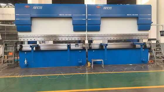 acquistare Pressa piegatrice tandem CNC con altezza tavola da 800 mm a 1200 mm, intervallo di registro posteriore da 500-1000 mm e profondità della gola da 200 mm a 1600 mm online manufacture