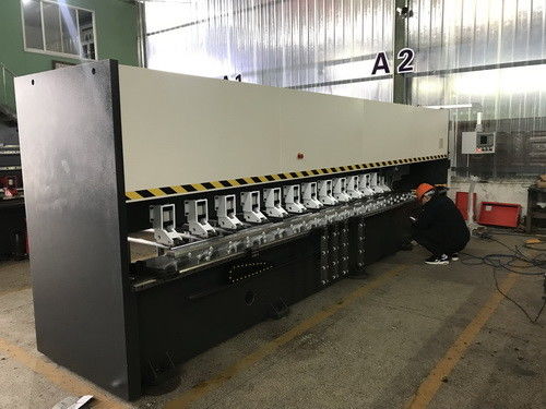 comprare 0.6 Mpa Air Pressure CNC V Grooving Machine with 60m/min Cutting Speed and 3mm Max. Grooving Depth for Precision Metal Fabrication online manufacture