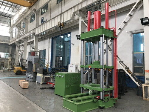 comprare Affrancatrice del centro del rotore dello statore della pressa idraulica di Asselmbly del motore online manufacture