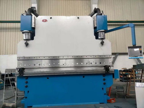 comprare Pressa idraulica di CNC di Beding 500T/4000 dell'acciaio di Manica 200# con il sistema di DA-53T online manufacture