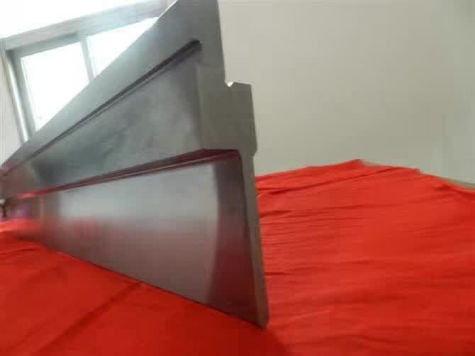 Come selezionare strumento di flessione del freno di pressione HCR60 durezza muore sezione Punch Standard