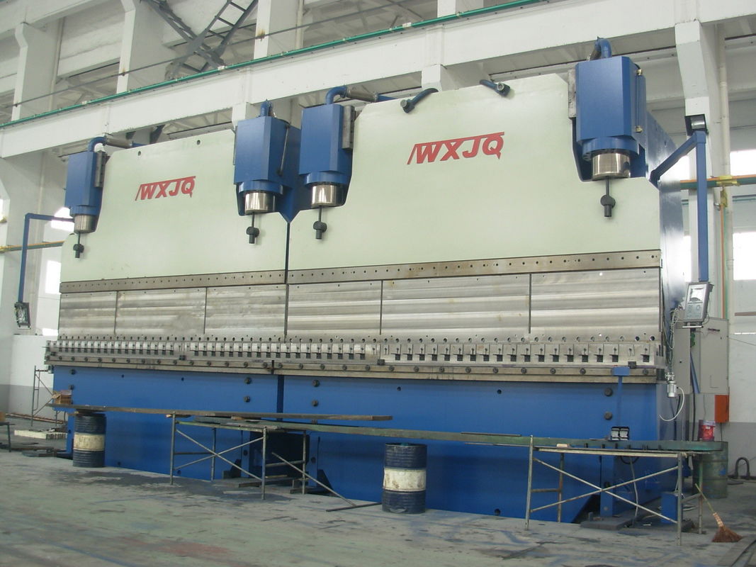 Fogli di metallo idraulico CNC Tandem Press Brake 70 M/Min Larghezza del tavolo 200 - 800Mm 12m