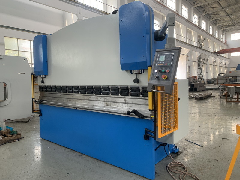 125T WE67Y Press hydraulic frenata capacità di piegatura 130T metallo lamiera macchina di formazione