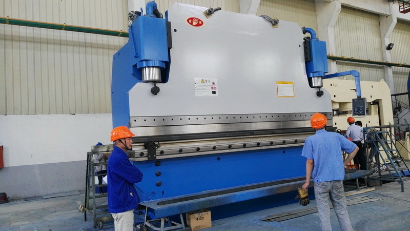 500T Forza CNC Freno idraulico di stampa utilizzando sulla fabbricazione di metalli,Fabbriche automobilistiche