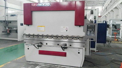 4M Lungo foglio di metallo CNC Pressa idraulica Trattamento dei freni Acciaio canale tipo C