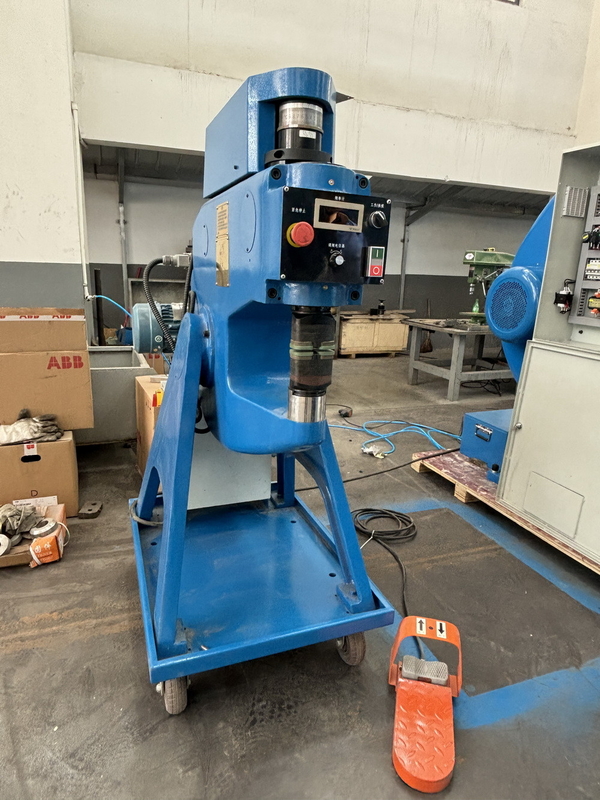 Kraftfomer elettrico 350 Fabbricazione di fogli