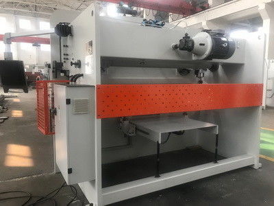 7.5KW motore di potenza lamiera di metallo di pressione freno con costruzione in acciaio